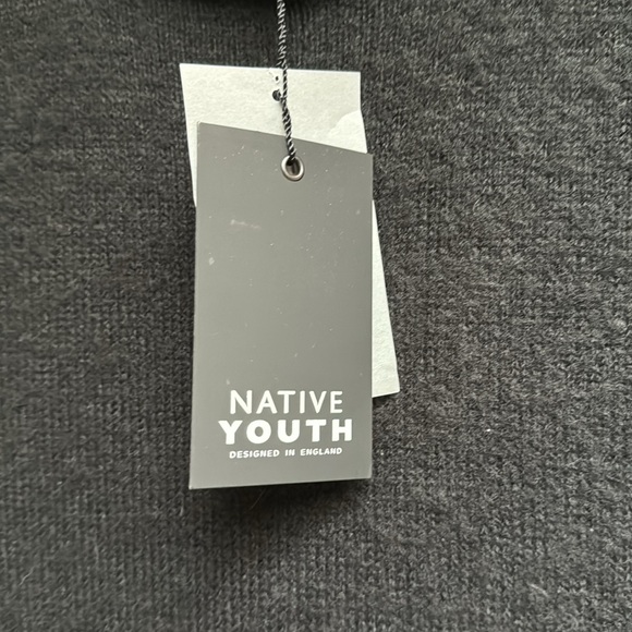 Native Youth Pull Over Sweater - Picture 3 of 3